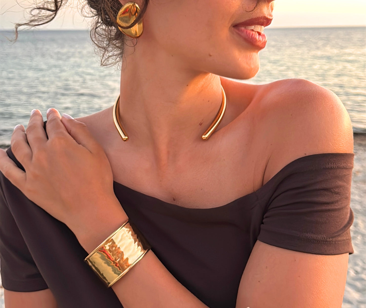 Gold Chunky Bangle